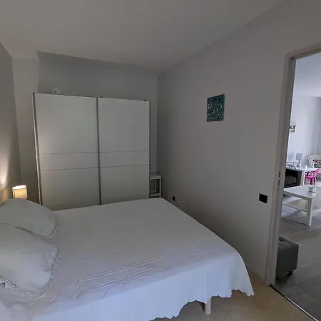 Centre - Joli T3 Confort - 4 Personnes - Balcons - Parking Sécurisé - Fr-1-420-34 Apartamento *