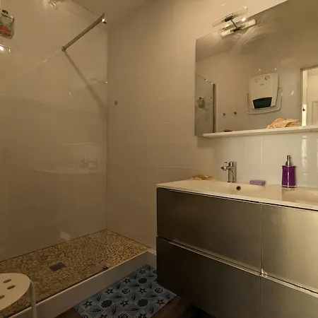 Apartment Centre - Joli T3 Confort - 4 Personnes - Balcons - Parking Securise - Fr-1-420-34