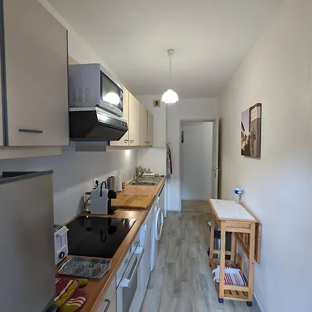 Centre - Joli T3 Confort - 4 Personnes - Balcons - Parking Sécurisé - Fr-1-420-34