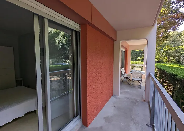 شقة Centre - Joli T3 Confort - 4 Personnes - Balcons - Parking Securise - Fr-1-420-34 *