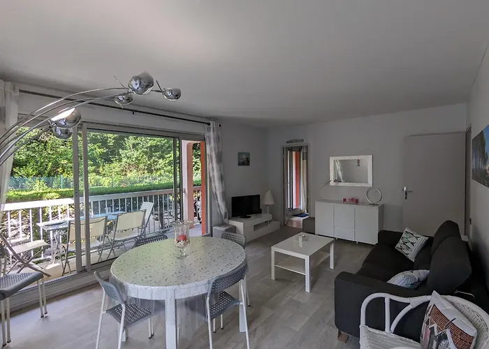 Centre - Joli T3 Confort - 4 Personnes - Balcons - Parking Securise - Fr-1-420-34 Lägenhet Arcachon